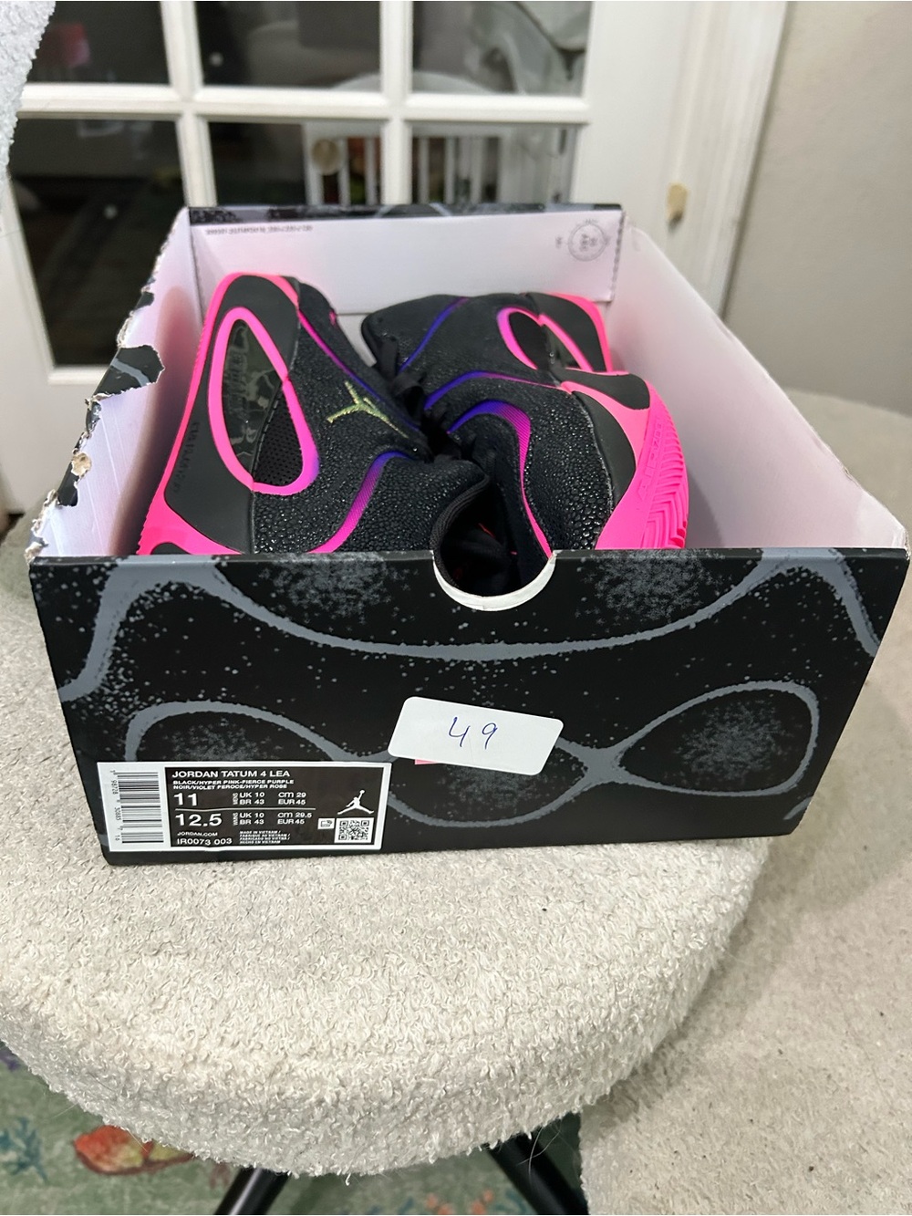 Jordan Men’s Basketball Shoes - Black & Hot Pink, Mens 11